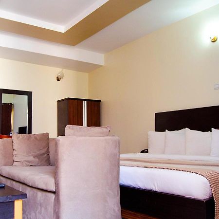 Residency Hotel Area11 Garki อาบูจา ภายนอก รูปภาพ