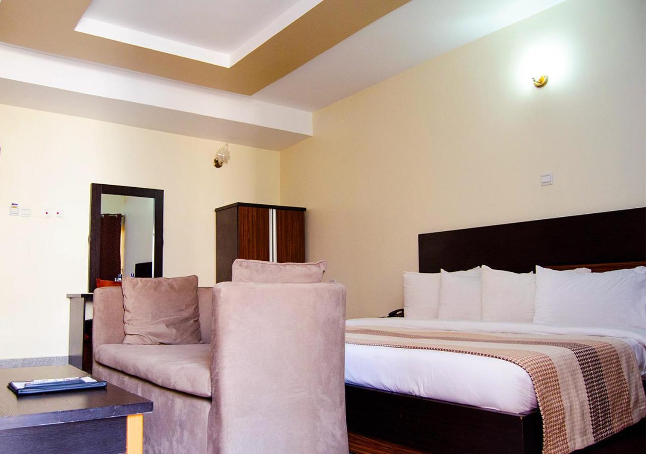 Residency Hotel Area11 Garki อาบูจา ภายนอก รูปภาพ