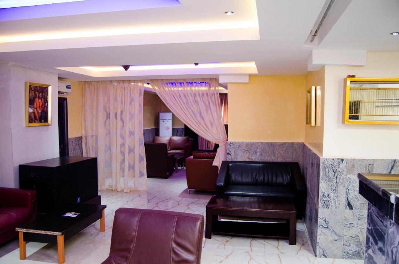Residency Hotel Area11 Garki อาบูจา ภายนอก รูปภาพ
