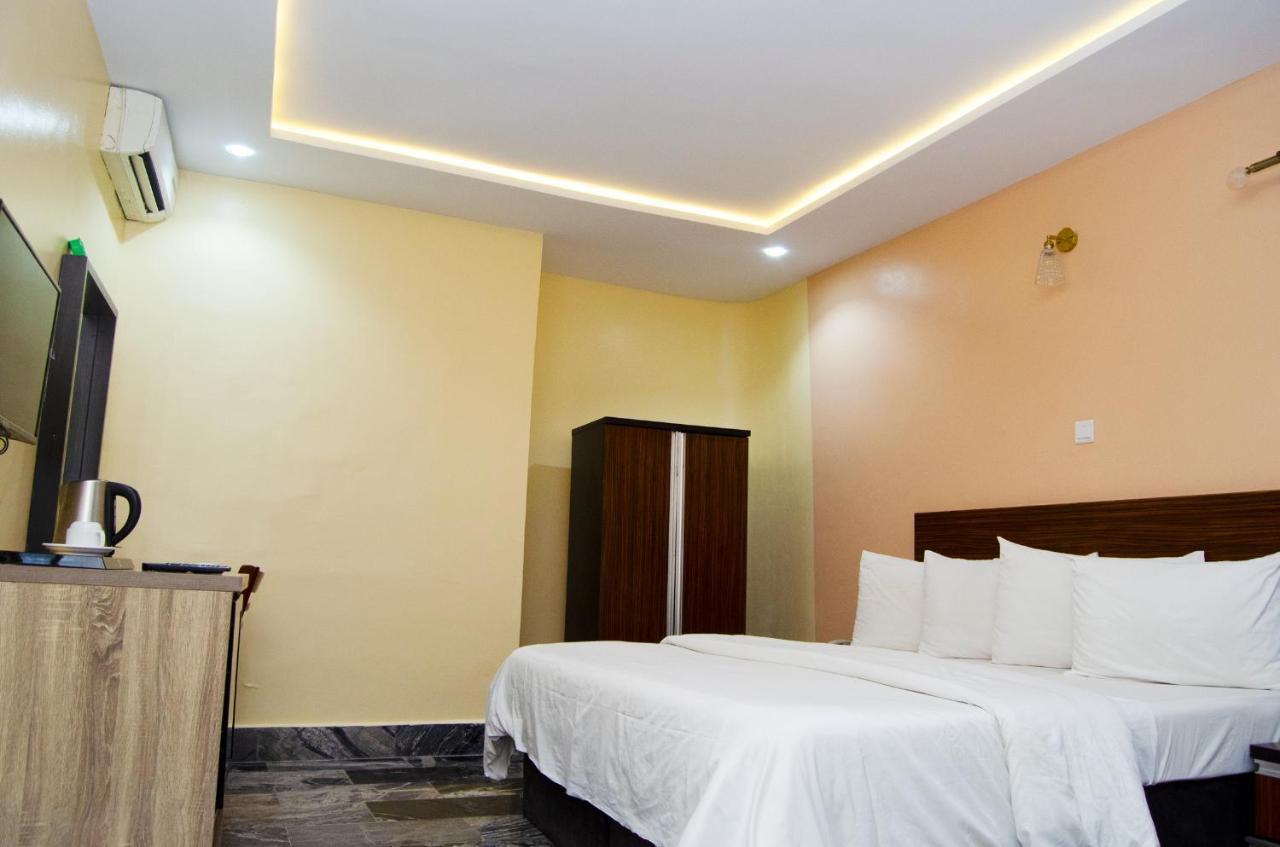 Residency Hotel Area11 Garki อาบูจา ภายนอก รูปภาพ